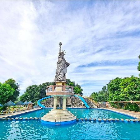 Libertyland Waterpark Resort Dau ภายนอก รูปภาพ